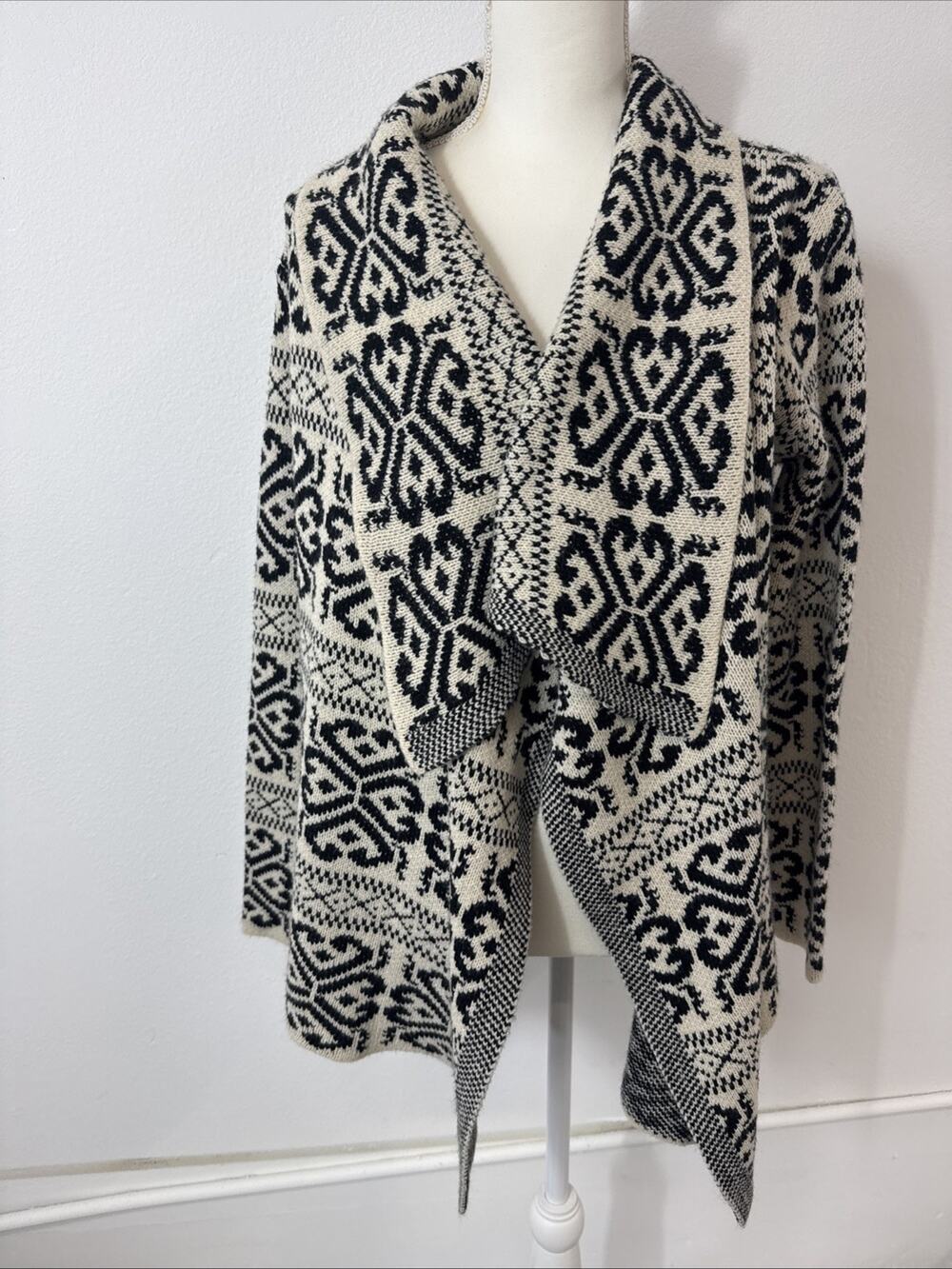 Women's Aztec/Fair Isle Knit Waterfall Open Front Cardigan Sweater Windsor S/M